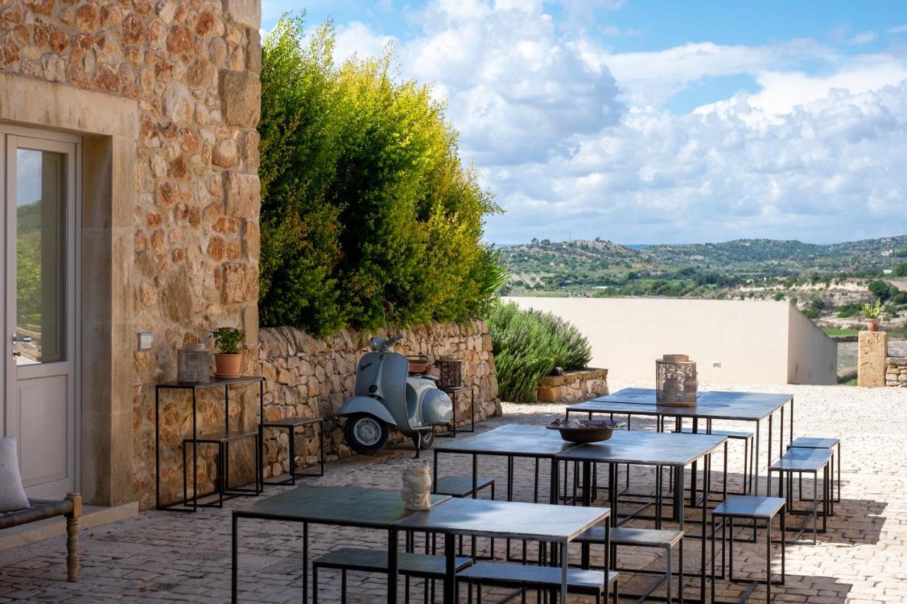 I Carusi Relais Villa Noto Exterior photo